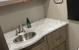 2022 Grand Design Imagine XLS Camper Rental