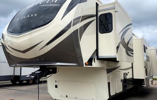 2020 Grand Design Solitude S-Class 3740BH