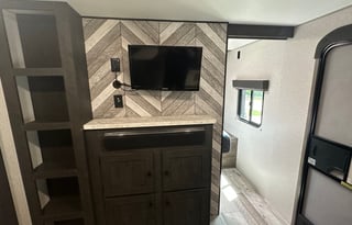 2021 KZ Sportsmen SE 301BHKSE