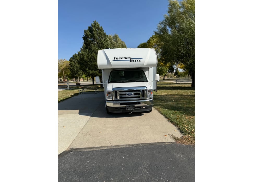 Class C Motor Home rentals in SUMMERSET