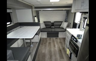 2022 Coachmen RV Catalina Summit Series 7 184BHS