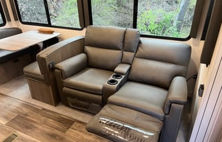 2023 Keystone RV Cougar 30RKD