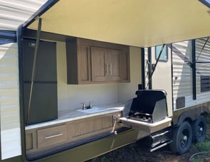 Keystone RV Hideout 31BHDSWE