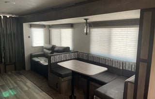 2021 Heartland North Trail Caliber31BHDD