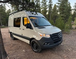GeoTrek GeoTrek Sprinter Van