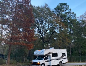 Coachmen RV Freelander 22XG Chevy 4500