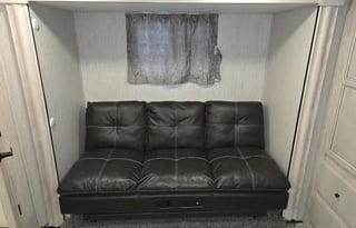 2023 Sandpiper 388BHRD