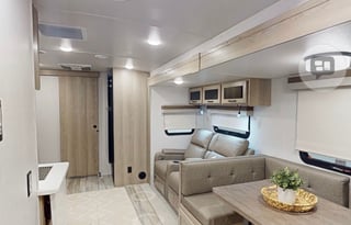 2024 Rockwood 35’ Adventure Rig – Fully Loaded
