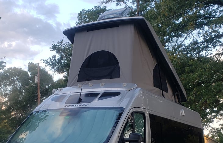 Slumber "pop top"  comfortably sleeps 2