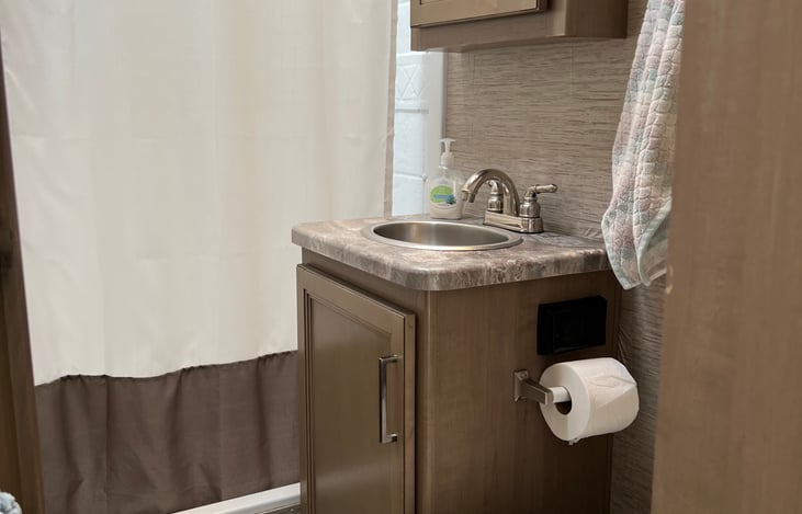 Large shower with plenty of hot water!