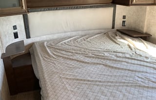 2018 Highland Ridge RV Highlander HF350H