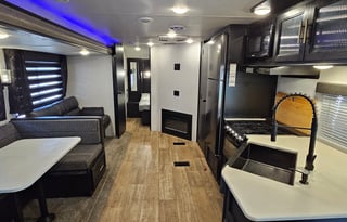 2022 Forest River RV Cherokee 264DBH (VIN 7713)