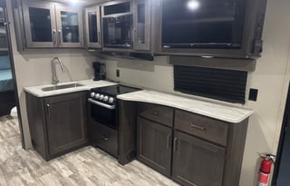 2021 Grand Design: Stocked, Family Friendly Rental