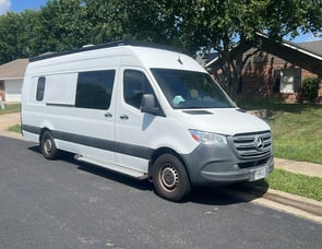 Mercedes Benz Sprinter