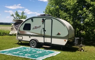 How about a weekend adventure, why tent when you can stay in this easy to tow RPOD, packed with all the essentials!