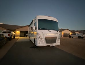 Winnebago Intent 30R