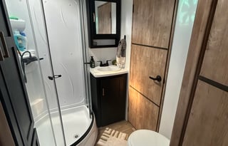 Easy Luxury Camping - 2022 Keystone Outback 330RL