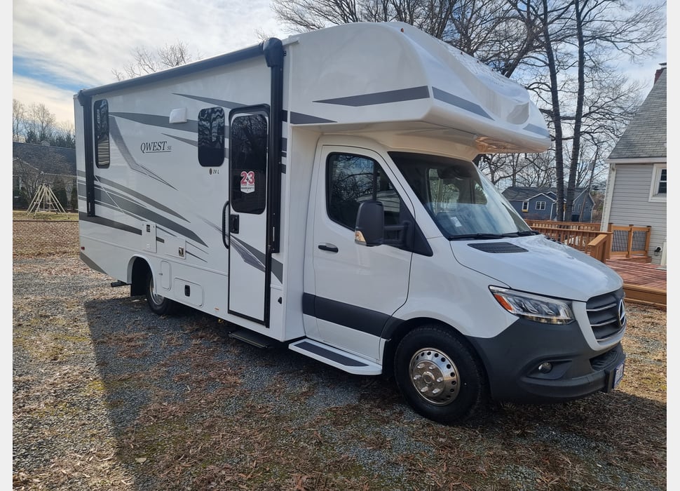 Class C Motor Home rentals in Chantilly