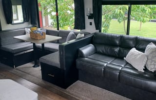 The Land Yacht, **Pet Friendly**