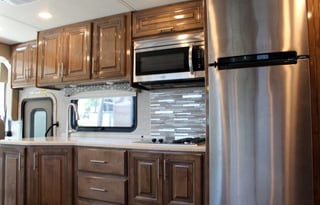 2020 Thor Motor Coach Miramar 37.1