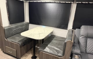 2021 Dutchmen RV Kodiak Ultimate 3321BHSL