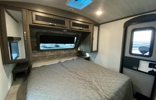 2021 Keystone RV Cougar Half-Ton 26RKS