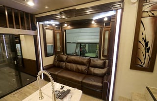 43 Toy Hauler with 4 bunks in the 18 foot garage!