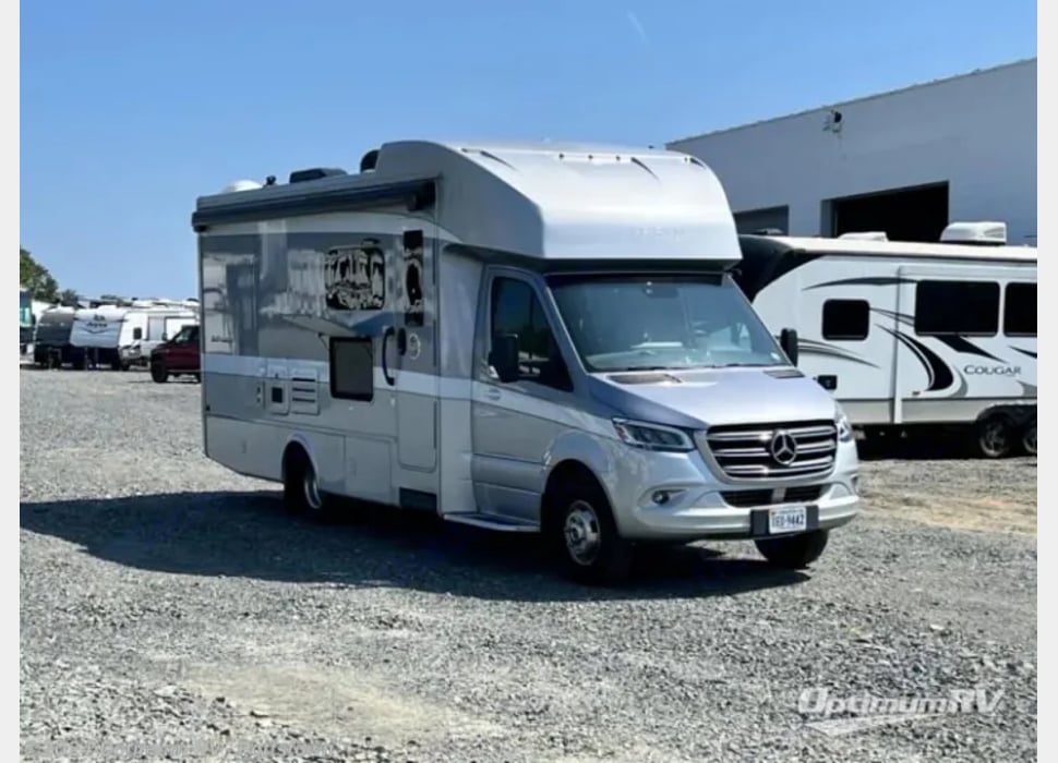 Class C Motor Home rentals in Las Vegas