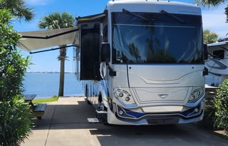 2022 Fleetwood RV Frontier 34GT