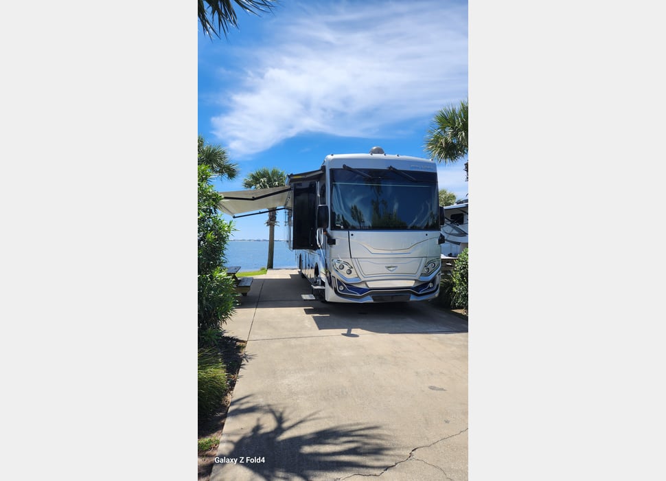 Class A Motor Home rentals in Sharpsburg