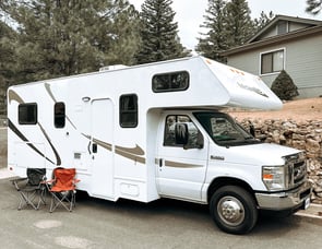 Thor Motor Coach Four Winds 23U