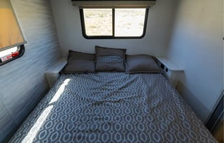 Sleeps 8 - 2023 Gulf Stream Conquest 63111-25463