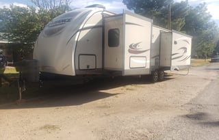 2016 Cruiser Radiance Touring R-32RESL