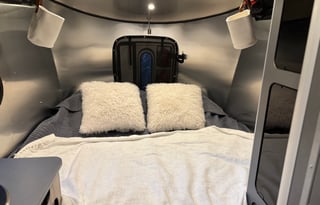 "The Glamping Butler's" Airstream Basecamp 20X