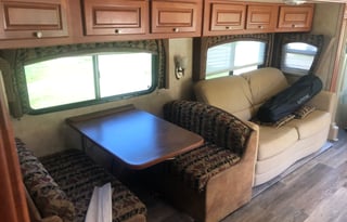 2009 Damon Daybreak 3576