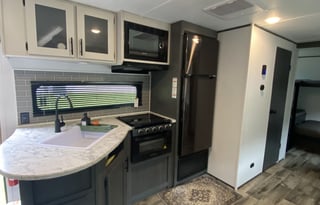 2024 Family Friendly Dutchmen RV Colorado