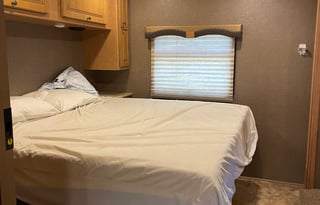 2017 Thor Motor Coach Windsport 34J