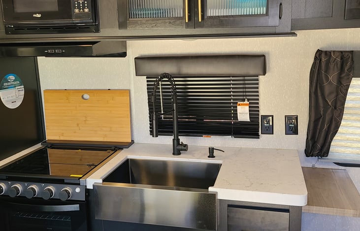 Deep sink in kitchen