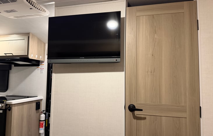 TV