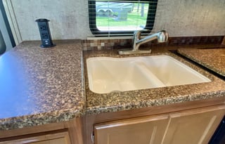 Coachman Leprechaun RS210