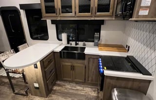 Plenty of room for guests and pets! Delivery Only