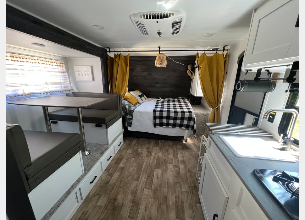 Travel Trailer rentals in Chino
