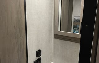 2022 Gulf Stream RV Friendship 248bhtt