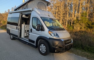 2023 Class B - A/C, 100 mi/day Luxury Van Pop Top