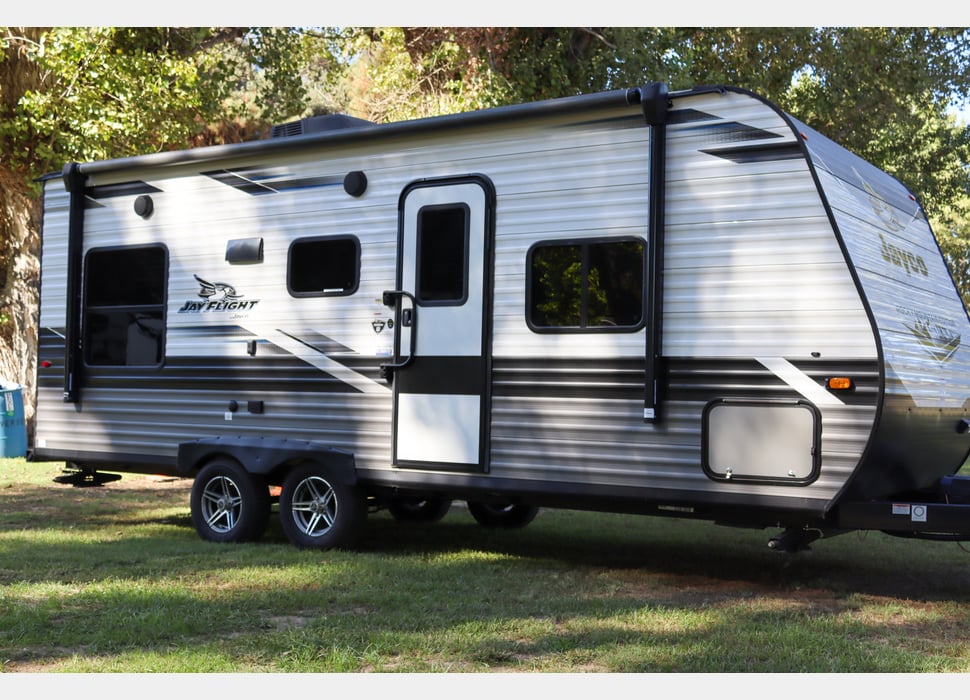 Travel Trailer rentals in Clovis