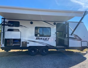 Keystone RV Bullet Crossfire 2200BH