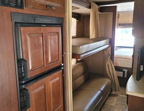 Forest River RV Forester 3171DS Ford