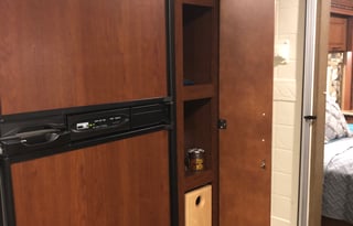 2017 Thor Motor Coach Chateau 31L