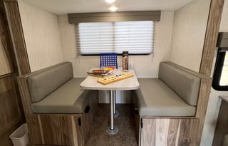 2022 Palomini Bunkhouse 4000lbs!!