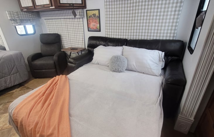 full size pull out couch bed